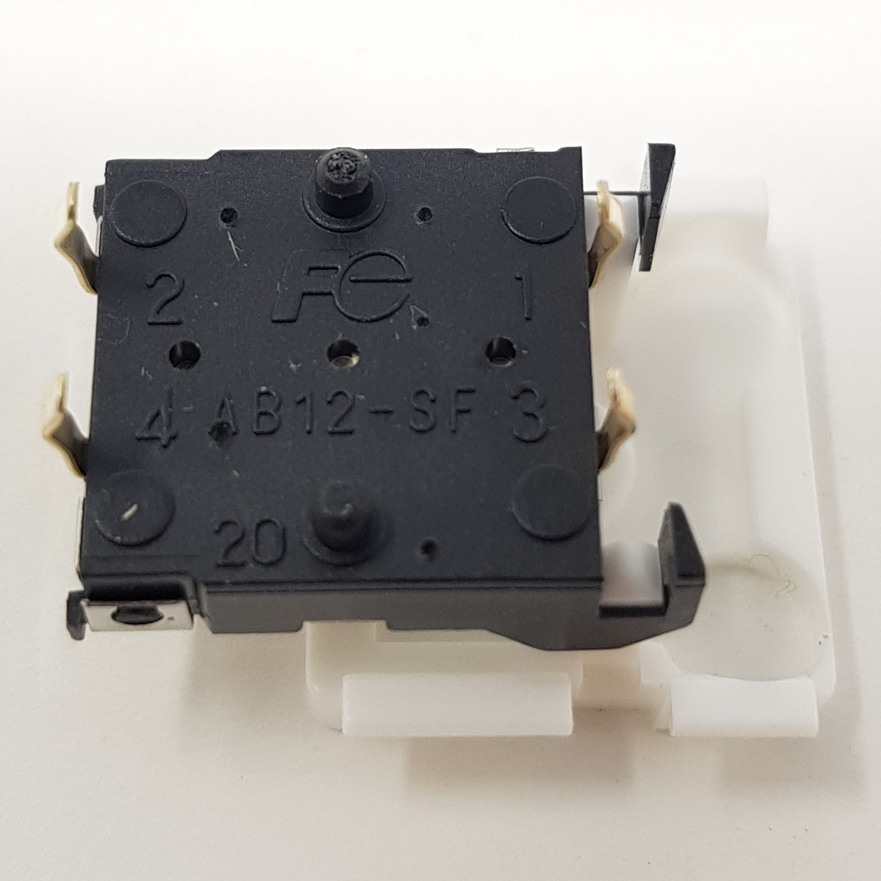 AB12-SF1260 Fuji Push Button Switch — Pollard CNC Spares Ltd