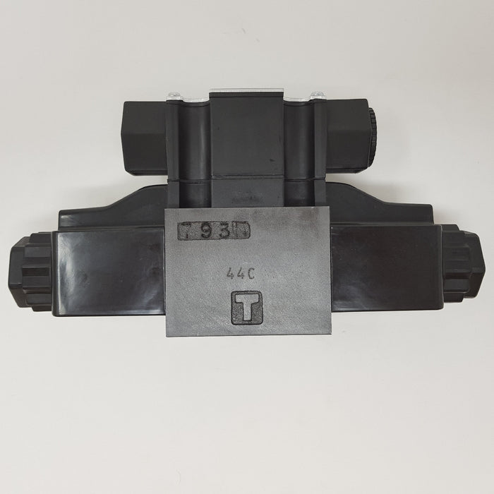 KSO-G02-44CA-30-N Daikin Solenoid Valve