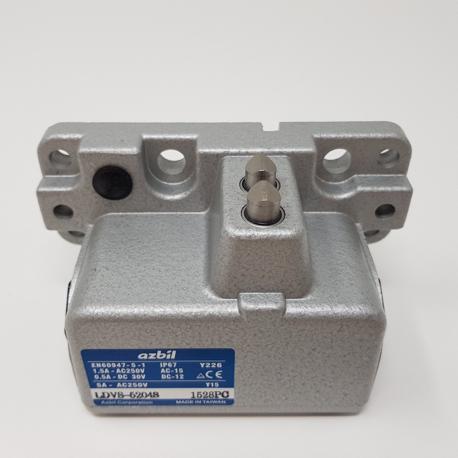 LDVS-5204S Multi Switch (2 Bevel Plunger) — Pollard CNC Spares Ltd