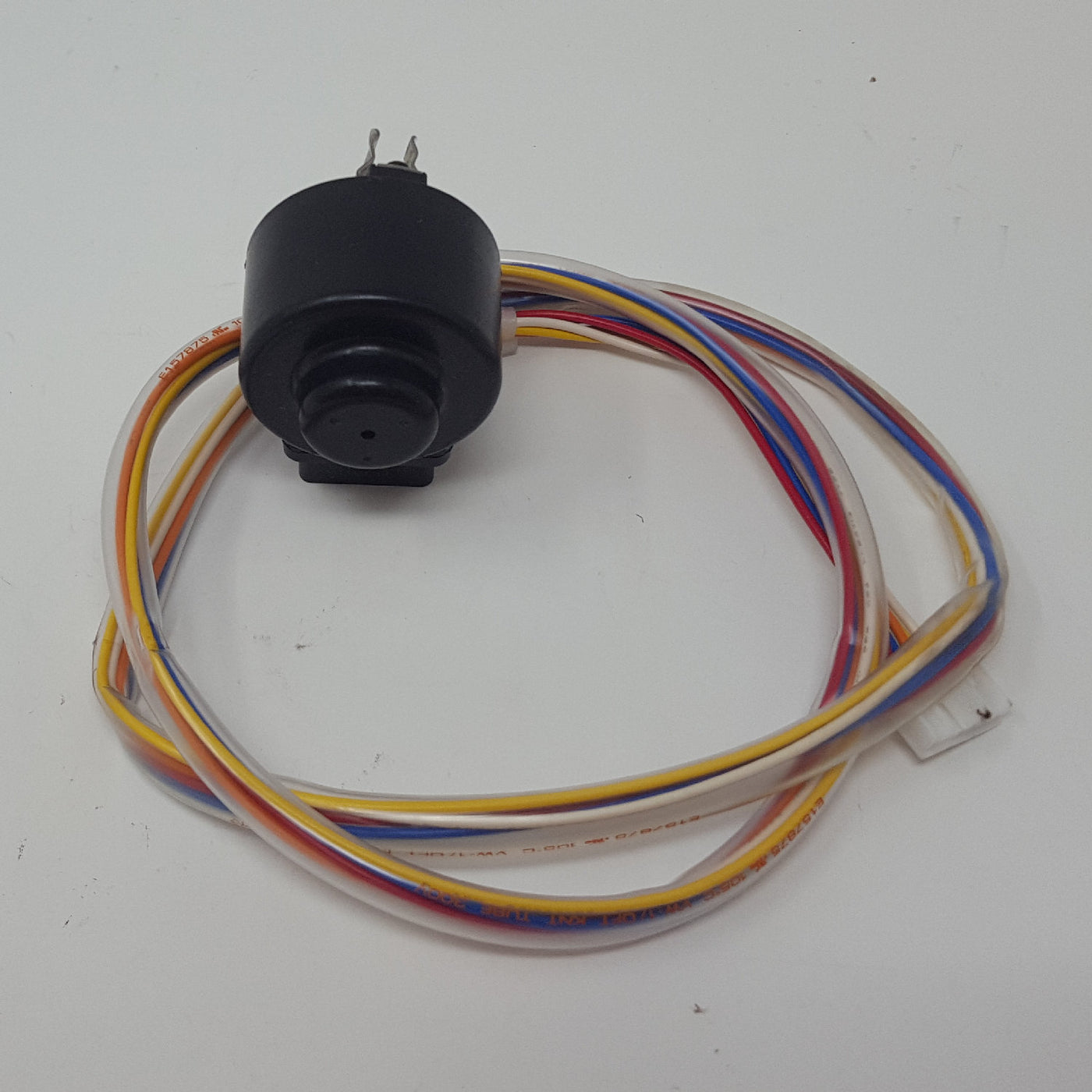 SBAKZ003 Daikin Hot Gas Bypass Expansion Valve Coil — Pollard CNC